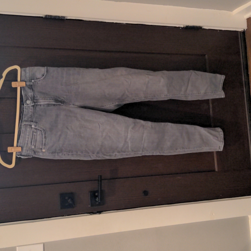 Gap High Rise Universal Legging